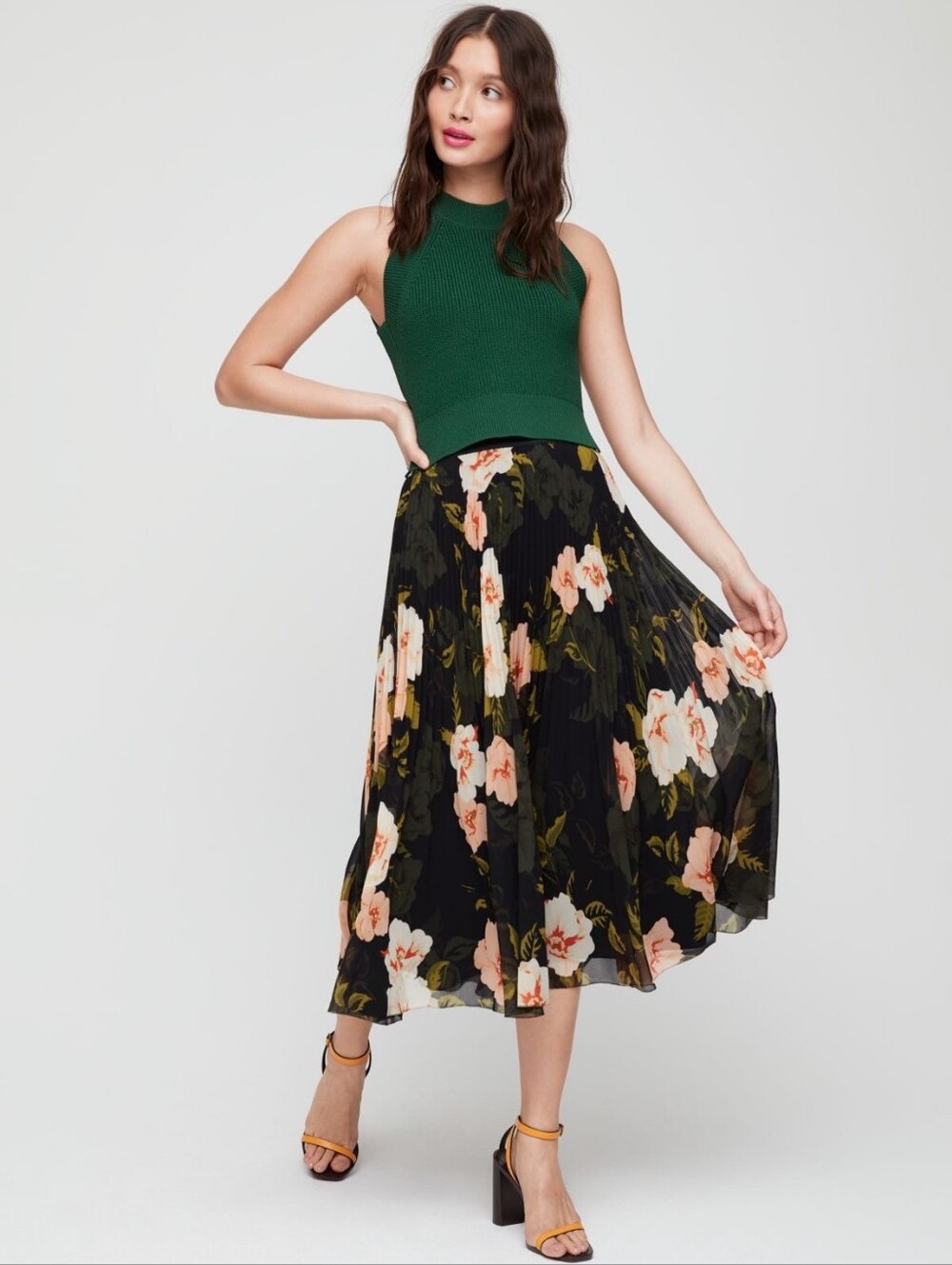 Aritzia Wilfred Womens Floral Pleated Flowy Midi Skirt Black Flowy XS